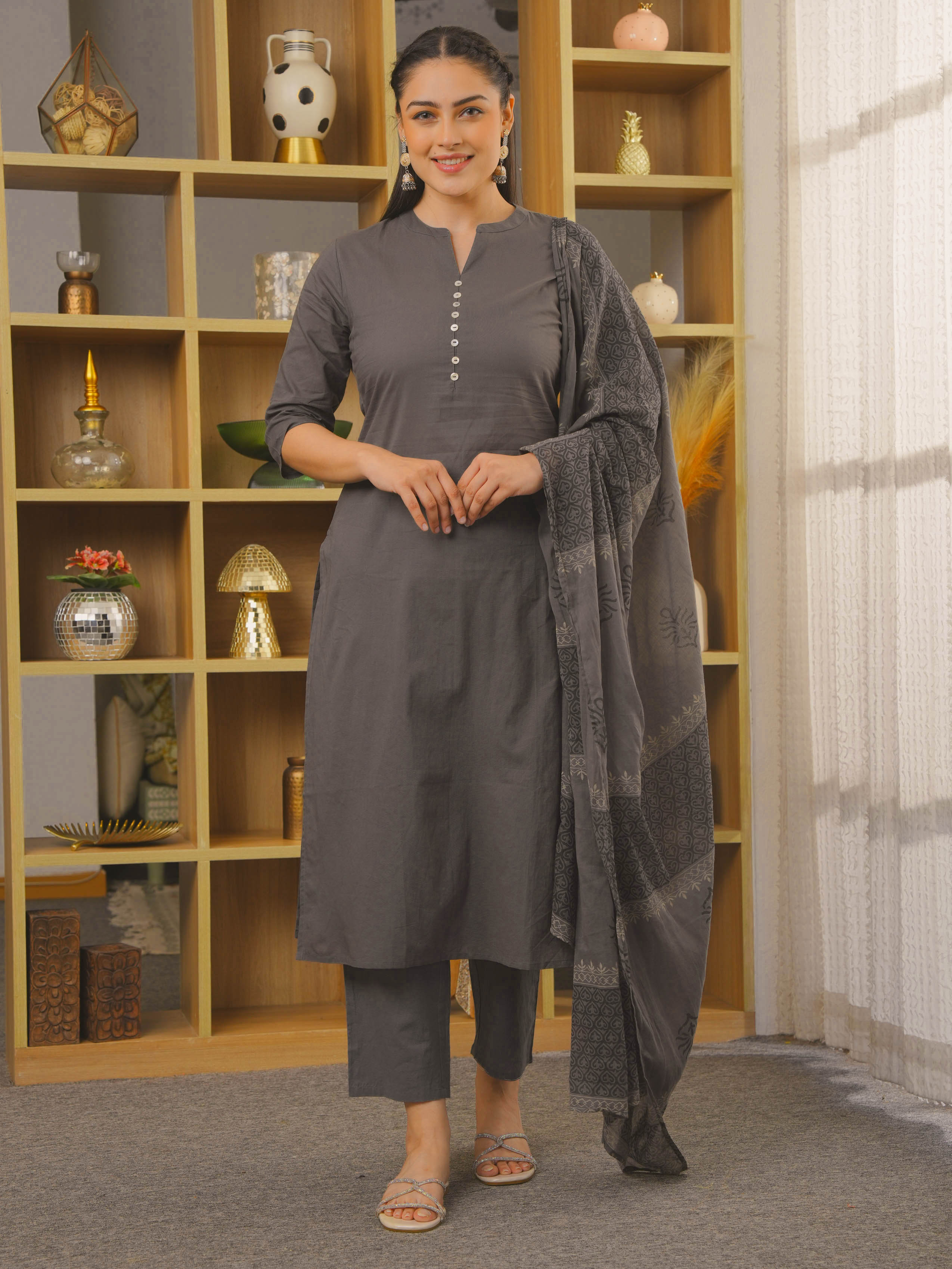 Buy Soft Cotton Solid Straight Grey Kurta, Trousers & Dupatta A7441 | Aramya