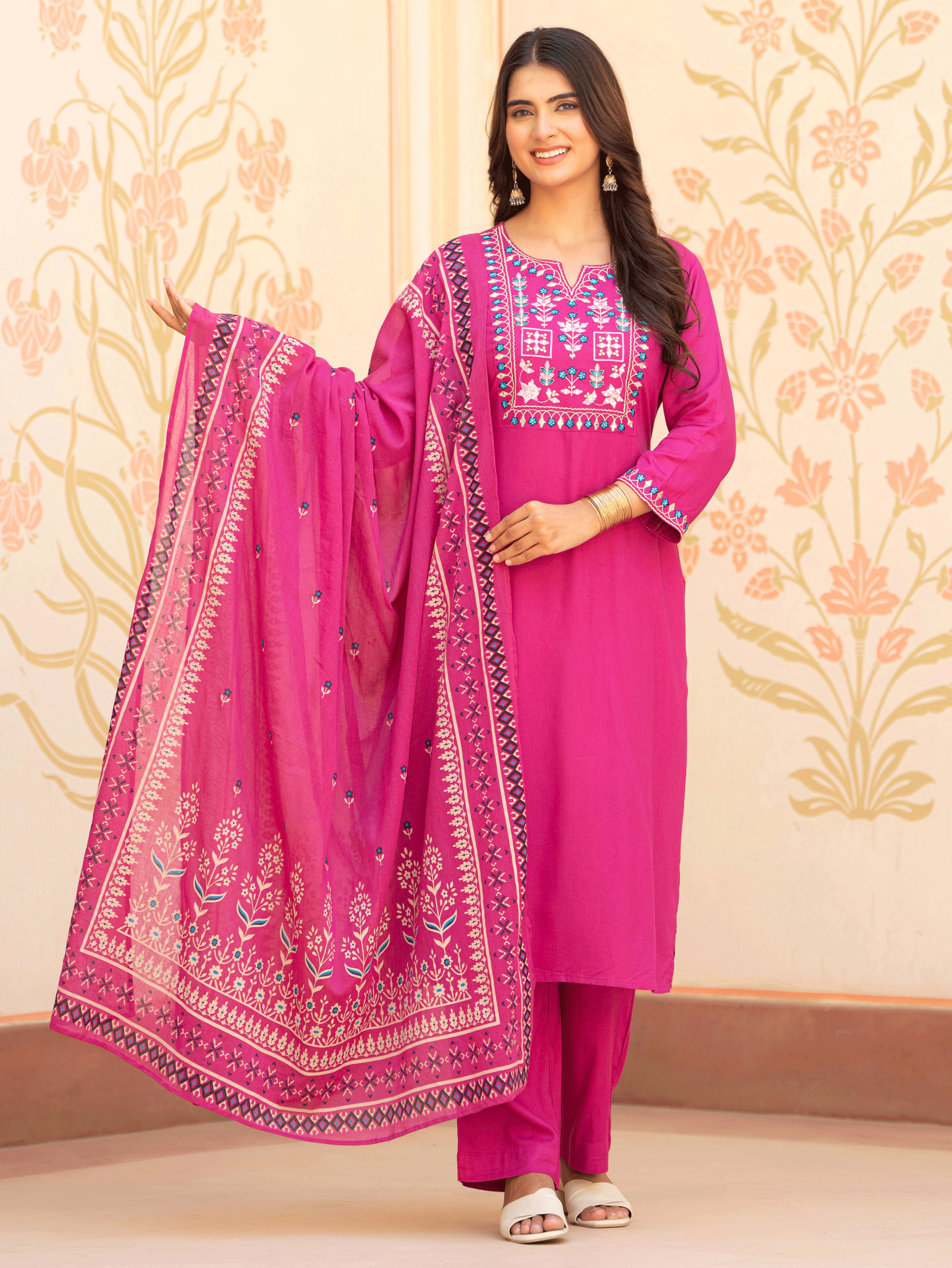 Buy Embroidered Viscose Solid Straight Pink Kurta, Trousers & Dupatta TP4797T | Aramya